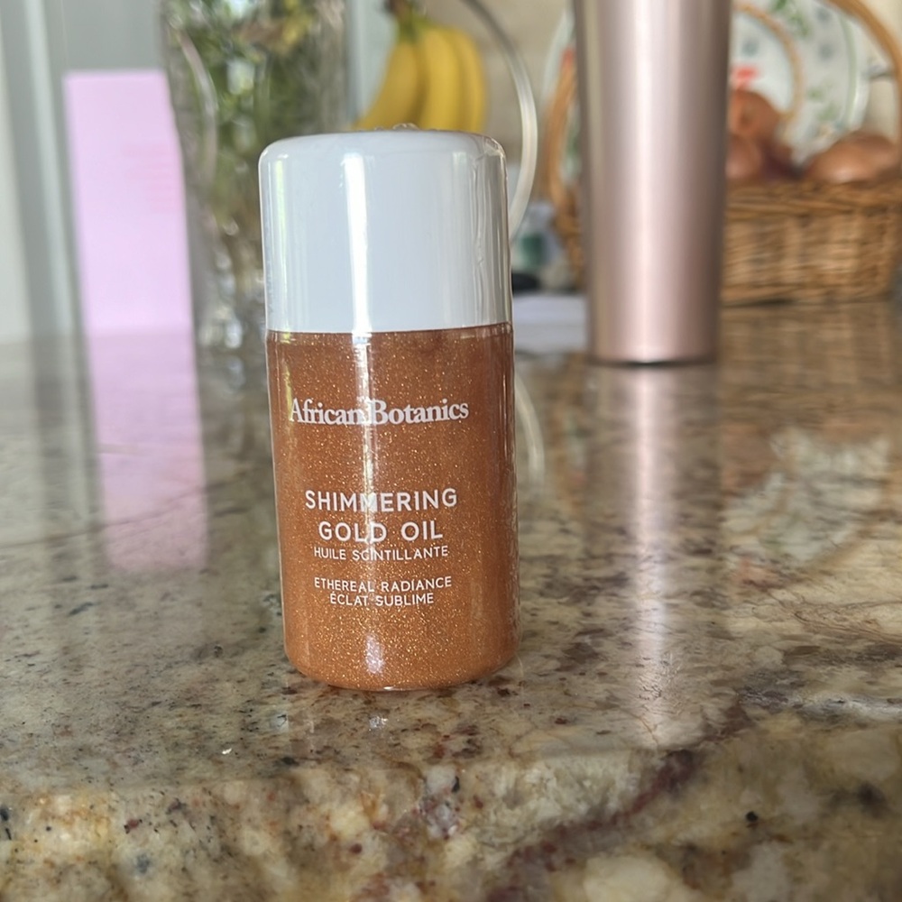Brand New African Botanicals Shimmering Gild Oil.2 oz.😎